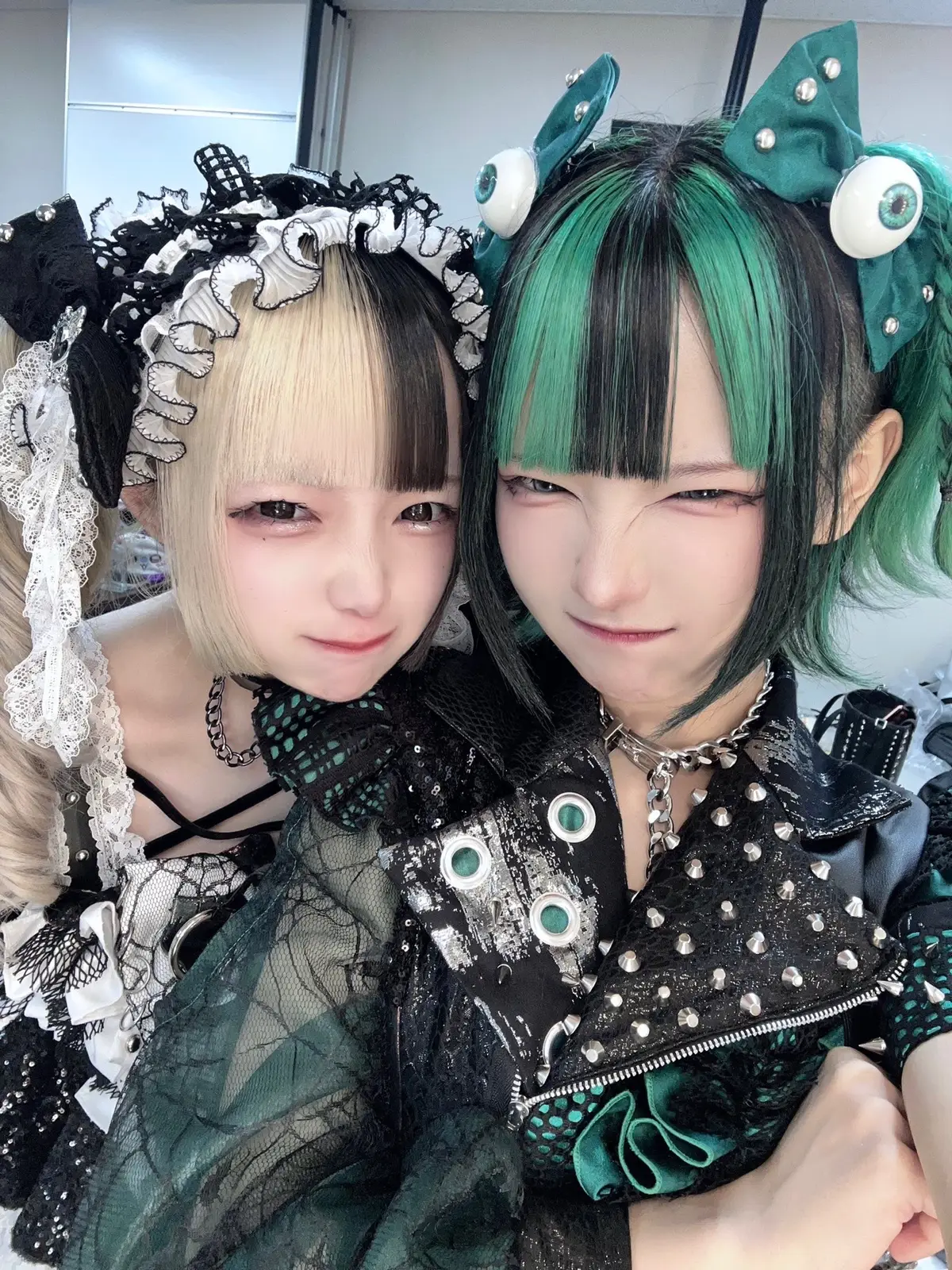 僕たちって本当にかわいいと思いませんか？ 💚🖤💚🖤