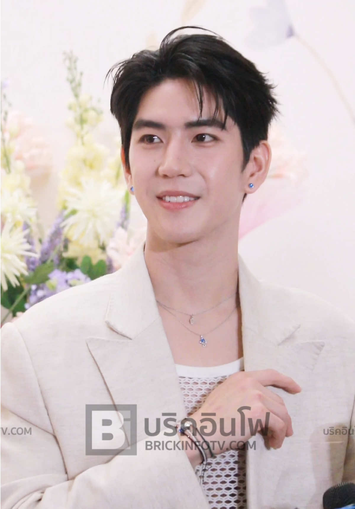#sea_tawinan ช่วงสัมภาษณ์สื่อมวลชน ในงาน RAVIPA เปิดสาขาใหม่ล่าสุด ณ ศูนย์การค้าเมกะบางนา #RAVIPAxSeatawinan 