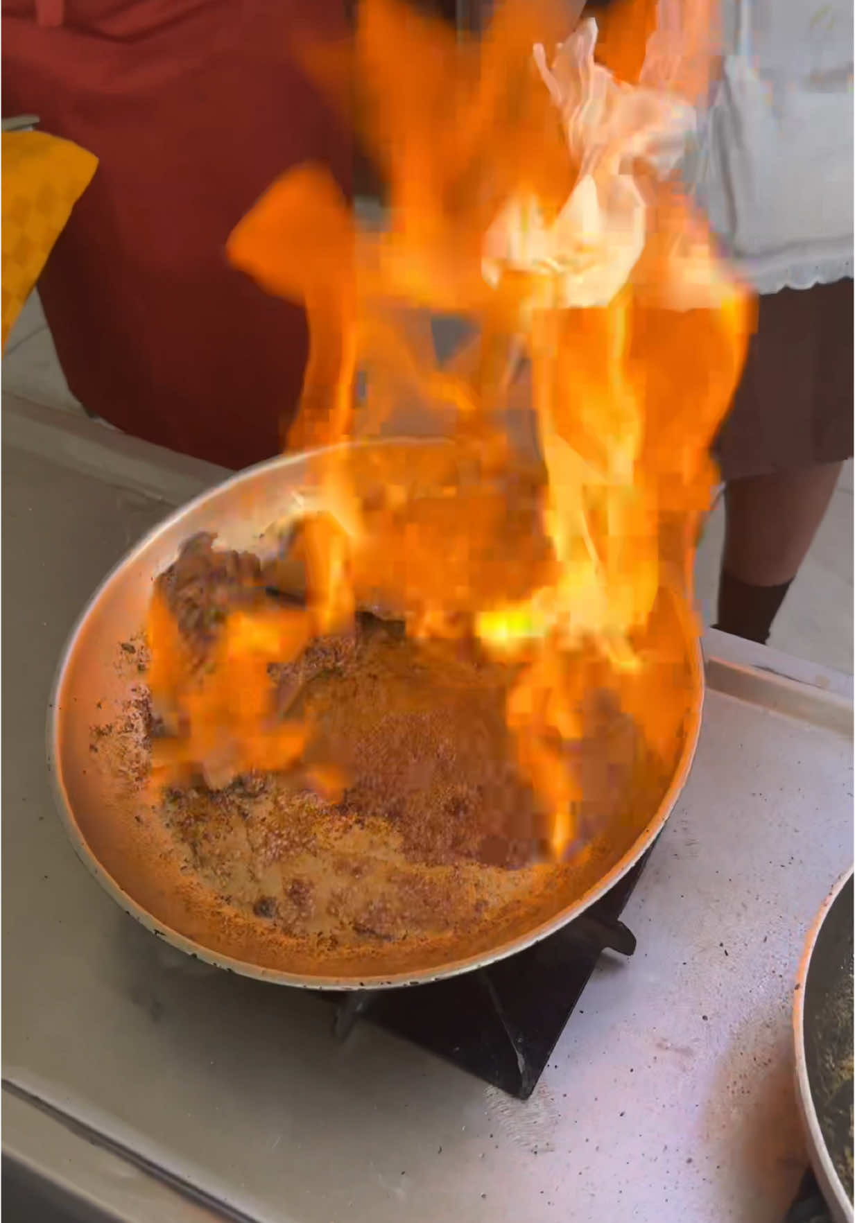 Our talented Kenya Utalii College students bring flavor and flair to life with this sizzling Beef woronoff flambé🔥🔥 #kenyautaliicollege #flambedishes  #studentlife #foodandbeverage #hospitality #HospitalityExcellence 