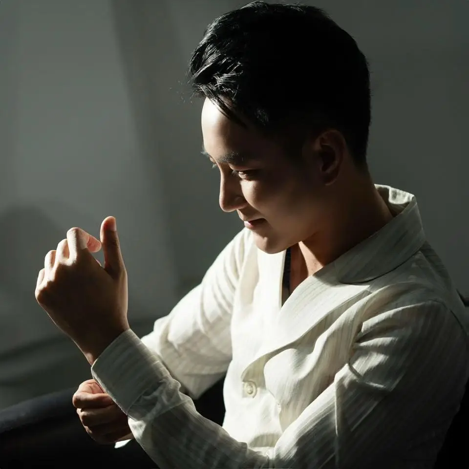 Tôi đã học được rằng mọi người sẽ quên những gì bạn nói, mọi người sẽ quên những gì bạn làm, nhưng mọi người sẽ không bao giờ quên cảm giác bạn mang lại cho họ. Đừng liều lĩnh với trái tim của người khác. Đừng chịu đựng những người liều lĩnh với trái tim của bạn