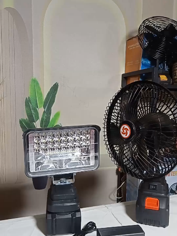 Đèn pin led 30bóng thiết kế bi cầu rọi xa tích điện cho gia đình sử dụng  #đenledtichdienpinmakita #dentichdien #denpinled 