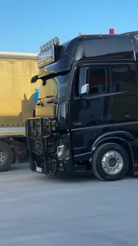 🙏🙏#power #truck #1863actros #hollandstyle🇳🇱😍👌 #güvenlisürüş #630hp 