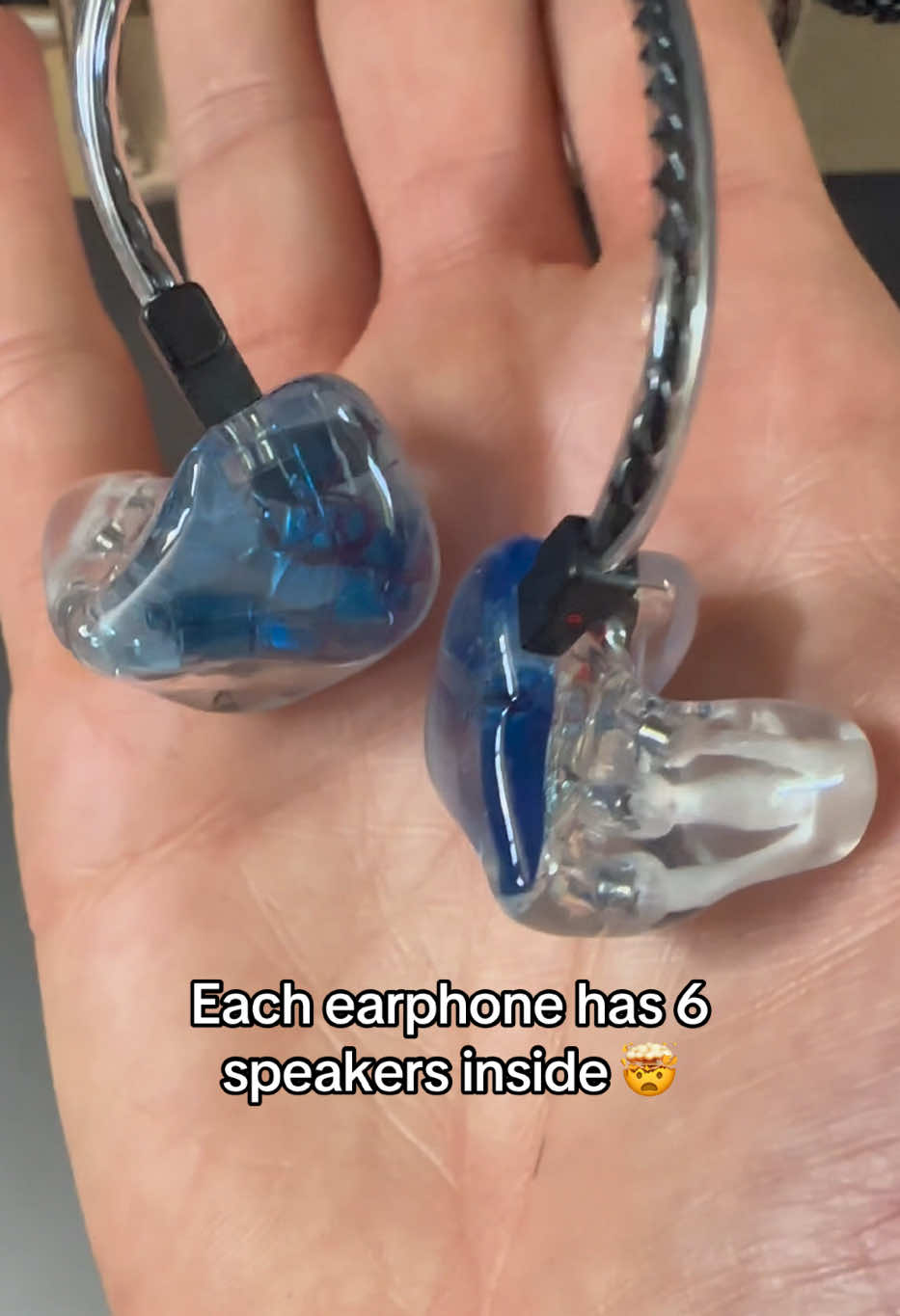 Crazy professional earphones 🤯 (Not a sponso) #iem #earsonics #dj #inearmonitors #proaudio #professionalaudio #soundengineer #audiogear 