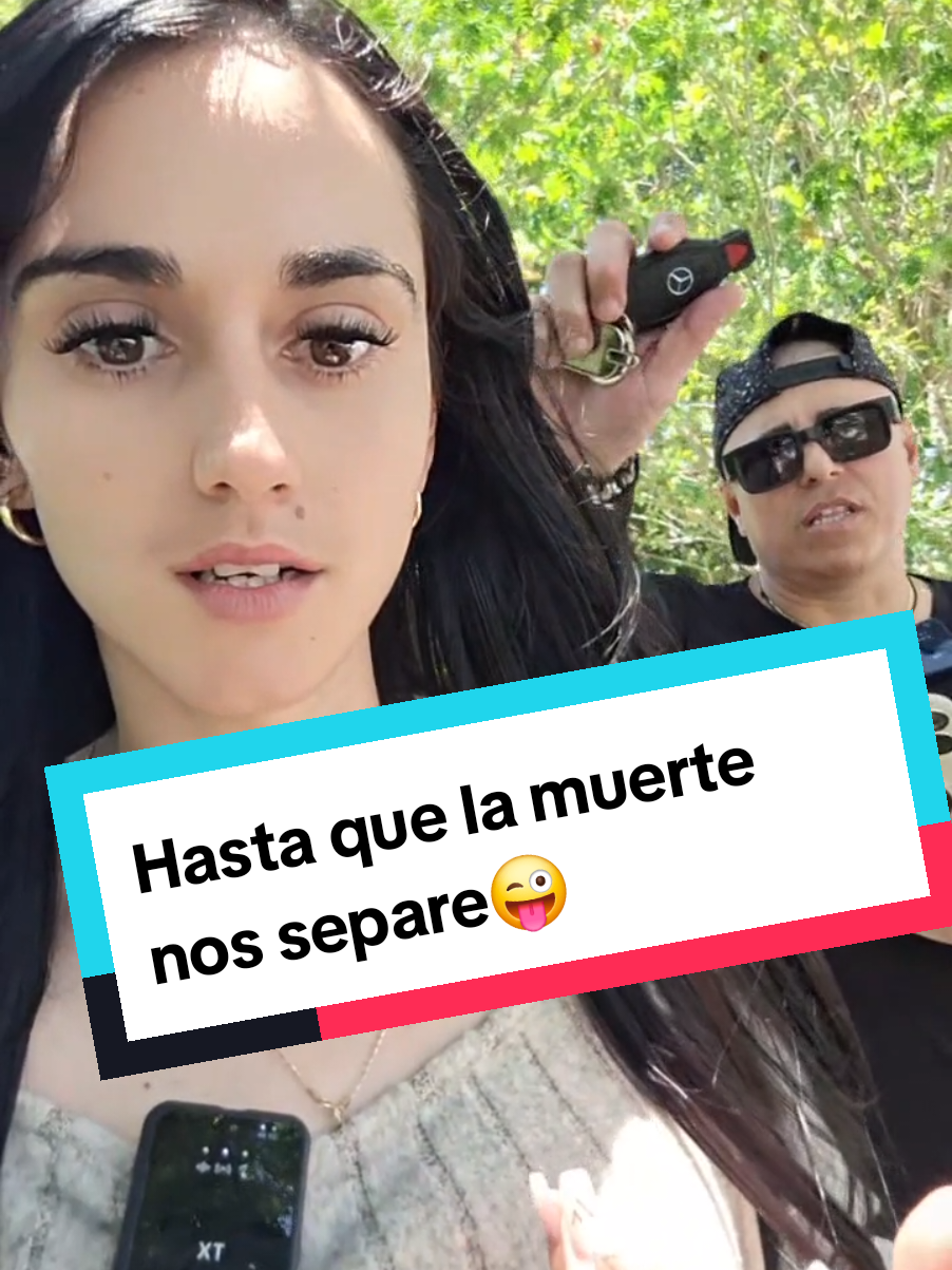 Hasta que la muerte nos separe 😜 #loamo #confesion #miesposo #amor #juntos #muere #conel #aguanta #matrimonio #contrato #hastaquelamuertenossepare #allano #arriba #no  #nopuedocreer #creer #palabras #nomeloesperaba  #fuertesdeclaraciones #funny #divertido #chiste #bromas #humor #casados #risa #humordeparejas #sarcasmo #cubanosporelmundo #jajaja  #latinostiktok #humorlatino #cosasdepareja😜💜💚 #clauywalter💜💚 