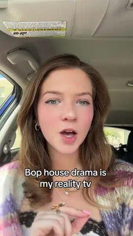 I feel weird for this lol #realitytv #fashiontiktok #girlsgirl 