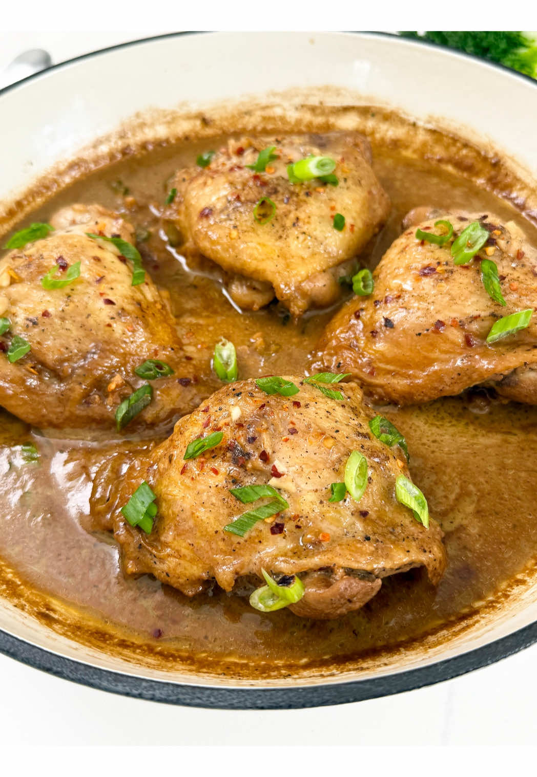 EASY LAZY MEAL SERIES EP. 9 - FILIPINO CHICKEN ADOBO WITH COCONUT MILK You can find the recipe on my blog at hermanathome.com (link in bio)! This easy one-pot meal is seriously so good, you need to save this recipe now. It features juicy, fall-off-the-bone chicken thighs smothered in a fragrant, peppery, coconutty sauce. You just need to put everything in a pan and simmer for about 30 mins. It’s a hassle-free meal that doesn’t compromise on flavor. Hope you enjoy! #easylazymeal #EasyRecipes #EasyRecipe #lazyrecipe #dinneridea #chickenadobo 