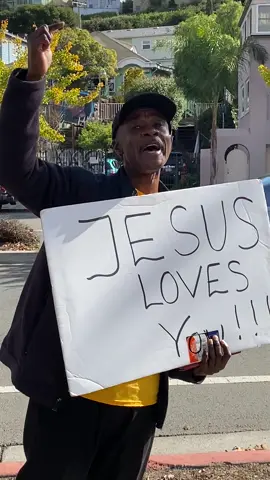 Jesus loves you!!!