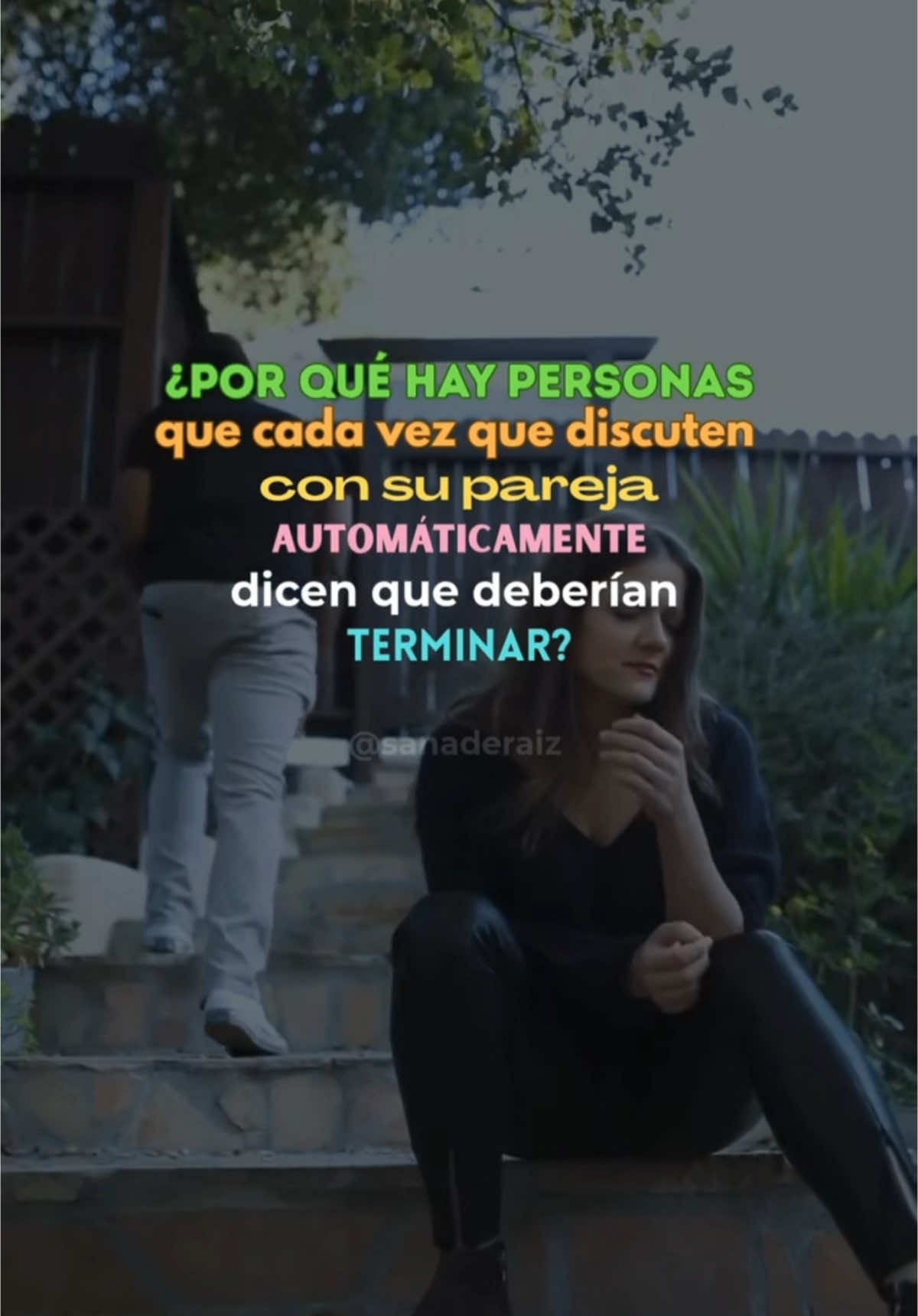 💔 ¿Por qué siempre quieres terminar cuando discutes con tu pareja? No es drama. No es exageración. Es una herida profunda que grita desde tu infancia: la herida del abandono. Quizás mamá o papá estaban… pero no estaban. Faltó presencia, ternura, validación emocional. Y ahora, cuando alguien se aleja un poco… sientes que te dejan por completo. Tu reacción no es locura, es protección. Es tu niño interior tratando de sobrevivir. 🧠 Según la bioenergética, todos cargamos heridas invisibles: 👉🏻 Rechazo, Abandono, Humillación, Traición e Injusticia. Pero solo cuando las haces conscientes… puedes dejar de repetirlas en tus vínculos. 🌿 Si esto te resonó, es momento de sanar. Mi guía Rompiendo Cadenas te acompaña a soltar las heridas de la infancia, romper patrones que sabotean tus relaciones y liberarte de las cargas emocionales que no son tuyas. 📲 Haz clic en el enlace de mi perfil y empieza hoy tu camino de transformación. Ya no tienes que vivir huyendo del amor. Hoy puedes elegir sanar y amar en libertad. 💫 #HeridaDelAbandono #SanarEsLiberar #RompiendoCadenas #NiñaInterior #SanaciónEmocional #RelacionesConscientes #TraumasInfancia #Bioenergética #ConstelacionesFamiliares #PatronesEmocionales #SanarParaAmar #EsteDolorNoEsMío