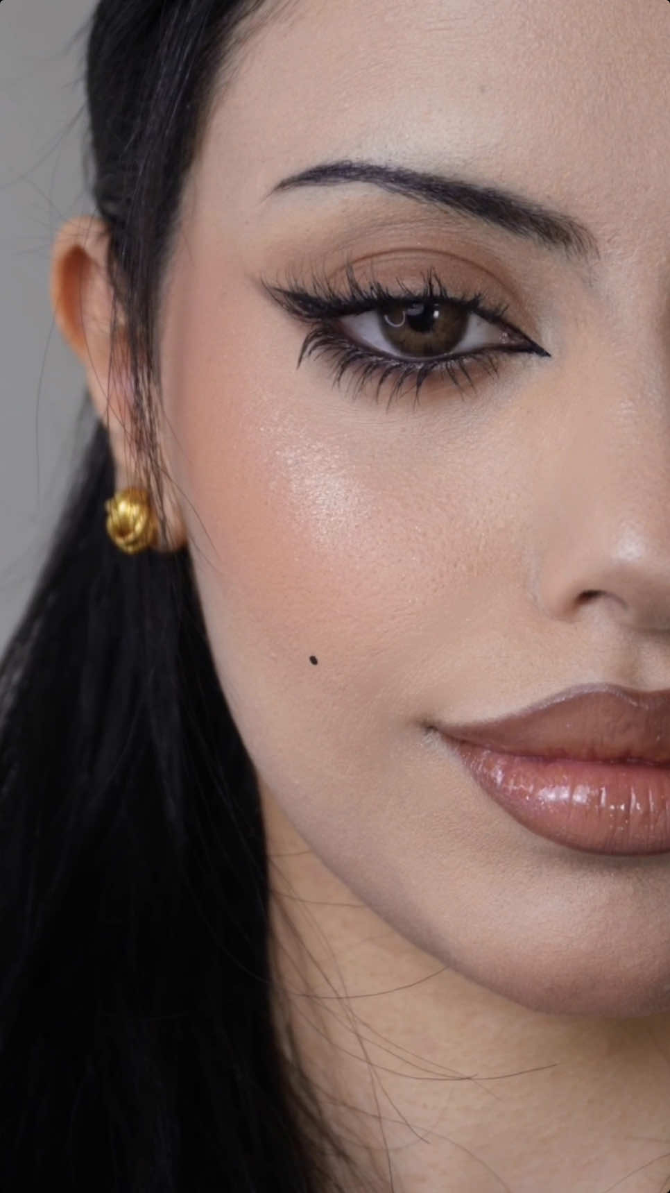 Dark feminine tutorial eyes 🤎 #makeup #tutorial #fyp 