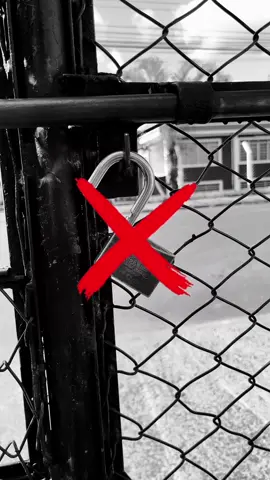 Seu cadeado ainda tá dando mole assim? 😮🛑 Essa trava aqui resolve. #fyp #foryoupage #vendas #casadeconstrução #empresas #vendedor #marketingdigital #dicas #arquitetura #vendamais #construçao #dicasdecasa 