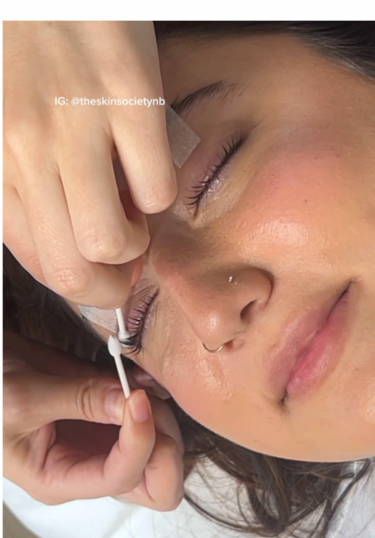getting a lash lift>>> @theskinsocietynb 