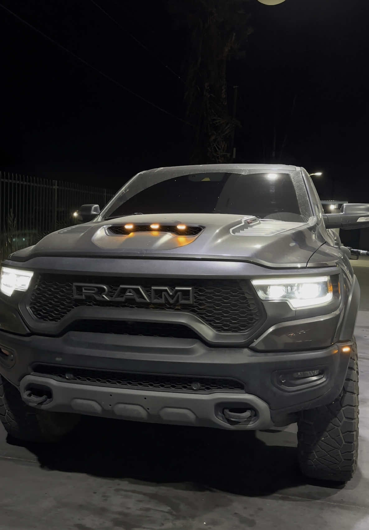 #trx #ramtrx #hellcat #srt #srthellcat #ram1500 #ram #supercharged #supercharger #parati #fyp #fypage #mopar 
