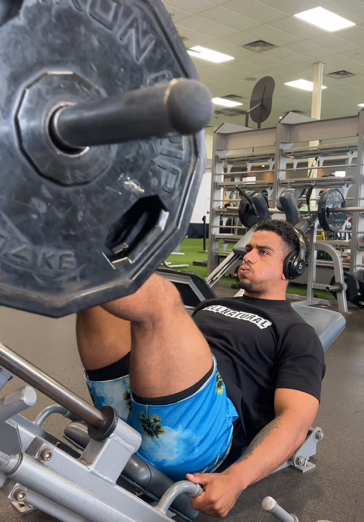 Sometimes I don’t want to hit leg day but staying consistent is the key to a good life🙏🏾🙏🏾 CLOTHING BRAND @AllnaturalBrand™ 🔥 #fyp #gymmotivation #allnatural #godisgood #GymTok #consistency #legs 