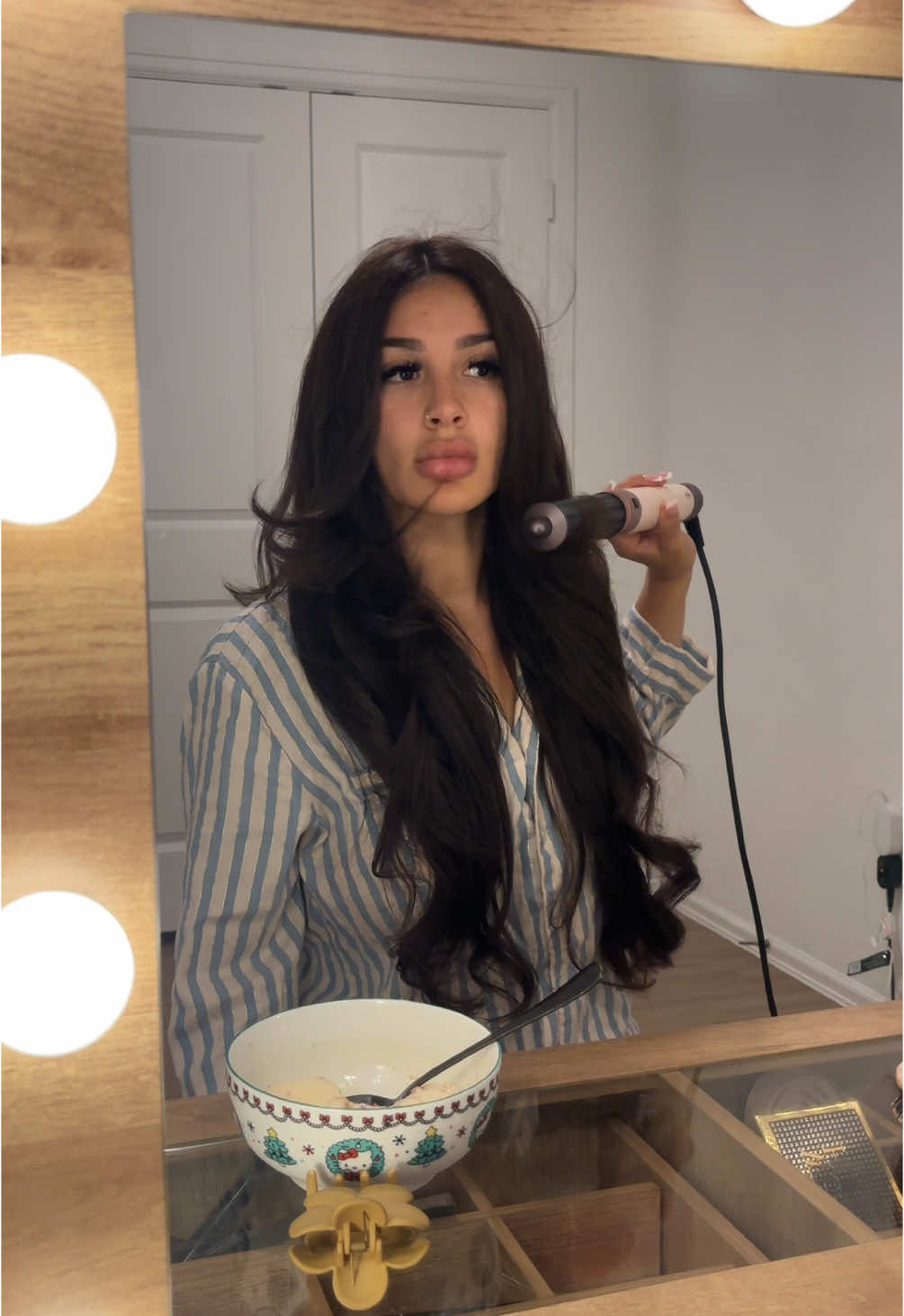 #blowout #blowoututorial #dyson #curls #how #to #long #hair #brown 