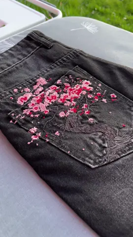 F.O.Y Cherry blossom Jeans🌸 BALD WIEDER VERFÜGBAR!! #fashiontiktok #jeans #streetwear #cherryblossom 