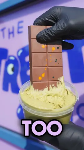 DUBAI, you did THAT 🤎🏙️ Tag someone who needs this luxury bite Elite dessert energy #pistachiokunafa #pistachiospread #dubaichocolate #pistachio #dealdrops #tiktokmademebuyit 