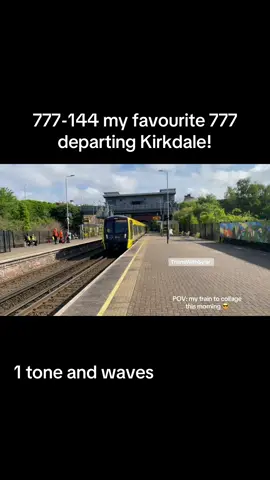 My fav 777 departing Kirkdale with a tone and waves 😎🥹