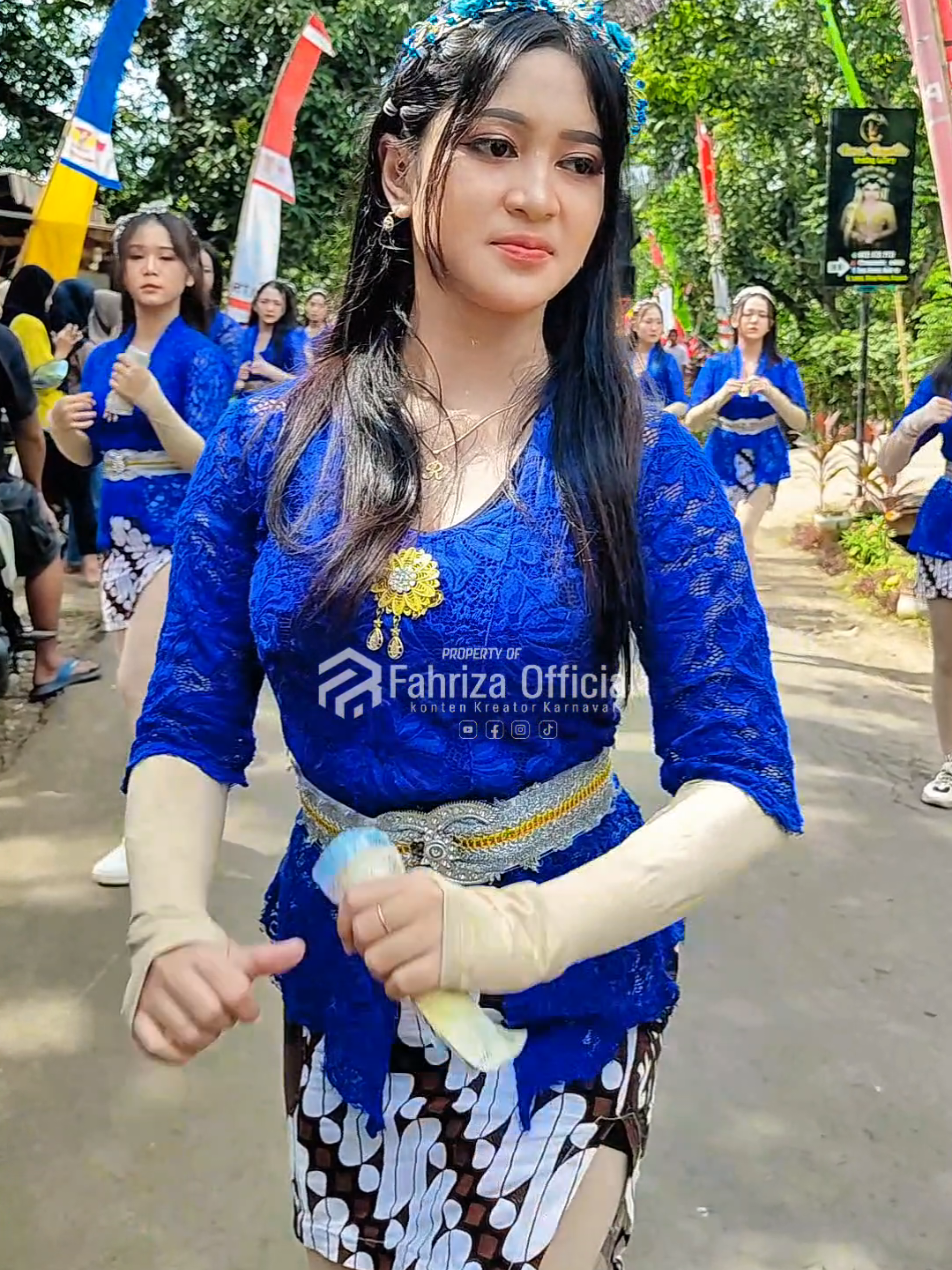#Tongtekkejorapakis #tongtekkejora #tongtektayu #tongtekpakis #tongtekpati #tongtekjepara #tongtekviral  #tongtek #inpo_tongtekpati #tongteksound #tongtekbadut #kejora #tongtekluwang  #pati24jam #kebayamerah #kebayamerahviral  #gerakanjogetkarnaval #karnavalkebayakece #karnavalkebayakecehijab #karnavalsoundsystem #karnavalsound #kebayakarnaval #jogetkarnavalterbaru2023 #kostumkarnaval #kumpulanvideokarnavalindonesia #karnavaljogetkompak #kebaya #kebayahitamkarnaval #karnavalsoundhoreg #dancerkarnaval #infokarnaval2024 #fahrizaofficial 
