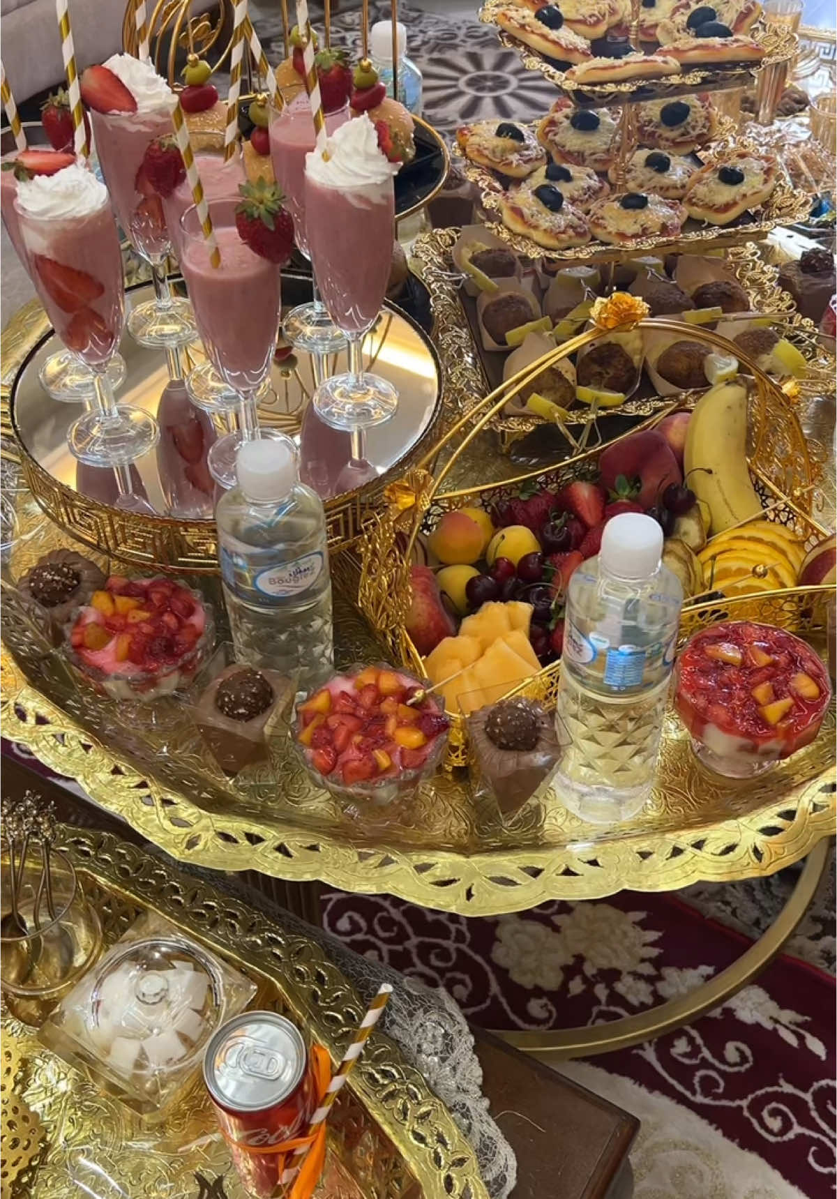 #قسنطينة#تقديمات#كراء#اواني#المناسبات#حفل#خطوبة_زواج🤵💍👰 #جهاز#تجهيزات#خطبة#فاتحة#عقد_قران #شعب_الصيني_ماله_حل😂😂 #قطر #contantine#شوفة #location #ترند_جديد #ترند_تيك_توك #construction #deco #decoration @AmaNii  Ba #قسنطينة_قسنطينية_حاجب_وعوينة 
