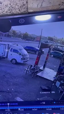 حادث على جسر مرسيدس باص عمان سحاب 11 اصابه