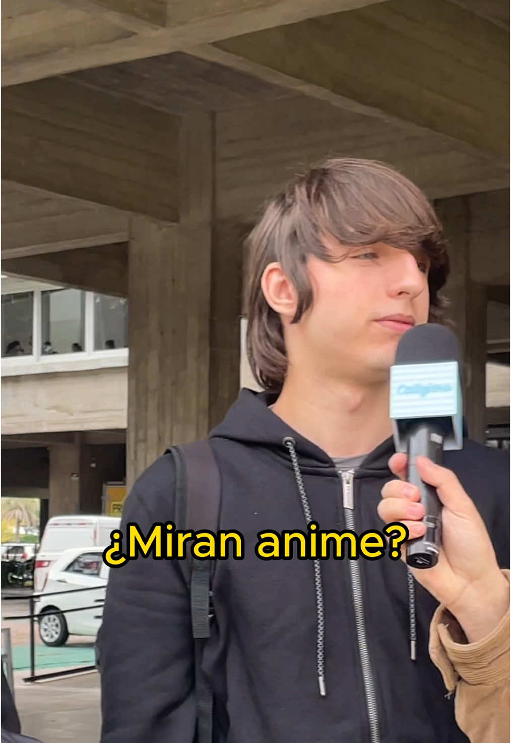 Otakus deprimidos en ingeniería #facultad #ingenieria #humor #entrevista #otakus 