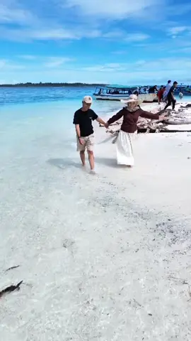 INFO BOOKING Paket Wisata Pulau Banyak No:082285722336 Wa:082285722336 ➡️Open Trip ➡️Privat Trip . . . . #mr_pulaubanyak #wisatasumut #wisatapulaubanyakacehsingkil #wisataterindahdiindonesia 