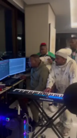 @Deej Dadaman Dadaman @LawdPorry @@Kabzathesmall @Ennymandaguiter @DjGistro @PRESIDENT YA STRAATA🅿️🇿🇦🏟️  #ʙᴀᴄᴀʀᴅɪʜᴜʙ Studio Session 🎙 💯🎶 #🔥💯🎶 #2025 #hits 