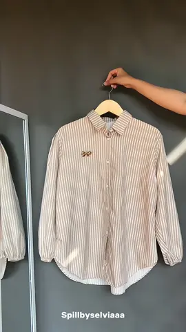 #kemeja #kemejawanita #kemejamurah #kemejastyle #kemejacantik #kemejacewek #kemejaviral #kemejaoversize #kemejastyle #blouse #blousemurah #blousewanita #blousecantik #blouseviral 