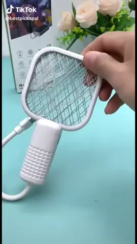 USB Mosquito Swatter مضرب صاعق ناموس  و ذباب ميني  وناسة وصاعق ناموس  ✨ صاعق يعمل بال USB كهرباء مباشره وليس شحن  كما موضح بالفيديو ✨ حجمه صغير و عملي جدا يمكن استخدامه في السفر والحدائق بأستخدام الباور بانك السعر🔥🔥🔥🔥🔥