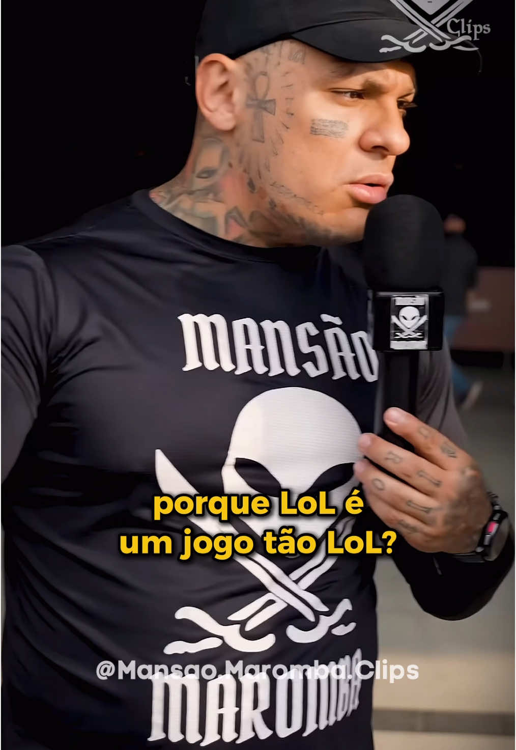Toguro entrevistou uma babá cosplayer que joga LoL e espalhou a filosofia do Piton #toguro #entrevista #engraçado #leagueoflegends 
