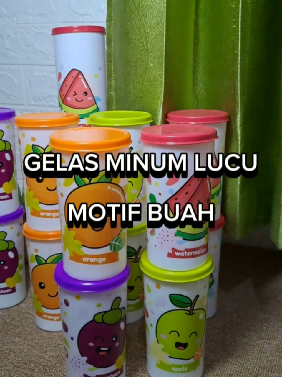 Membalas @lapakkakirma gelas minum lucu dan murah, bisa jadi ide souvenir ulang tahun anak tk  #gelasminum #gelasplastik #gelaslucu #gelasminumanak #gelasminumdengantutup #lapakkakirma 