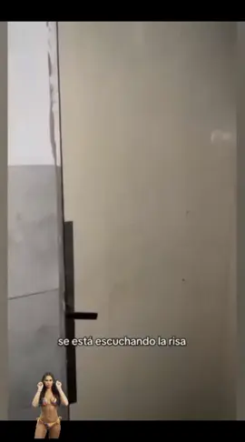lo espantan en su casa