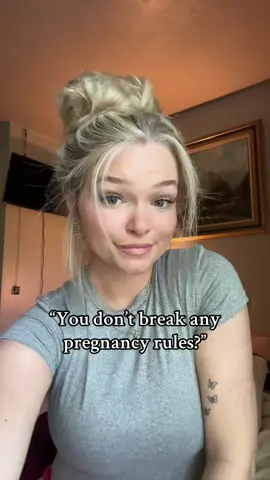 It’s the only way I can relax ok😭 (I do NOT take long baths!) #pregnancyrules#pregnantlife#safepregnancy#pregnant#funny#relatable#secondtrimester 