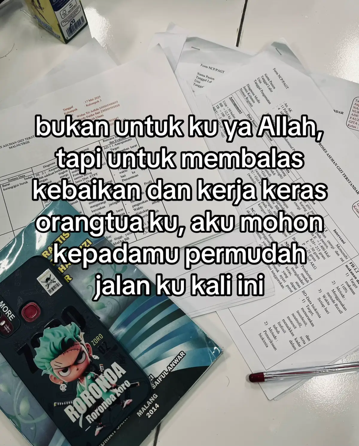 #pageforyou #fypage #gizi #bismillahsampaiakhir #anakperempuanpertama #mahasiswa #sarjana #kesehatan #fyp 