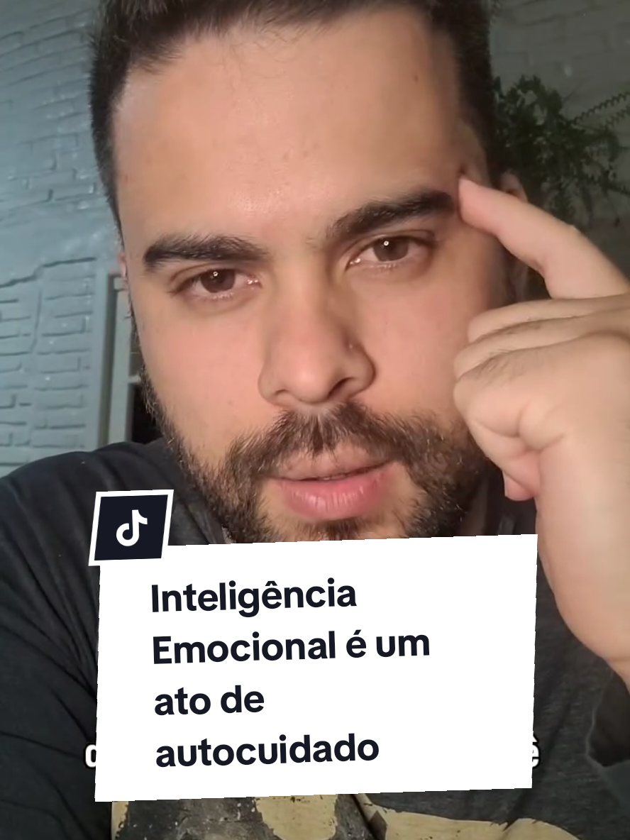 Você controla suas emoções por você e não pelos outros e isso te dá uma vantagem em um mundo de pessoas impulsivas. Cultive a racionalidade e invista no autoconhecimento, isso vai te ajudar a ter mais controle emocional. #inteligênciaemocional #inteligenciaemocional #mentalidade #desenvolvimentopessoal #autocuidado 
