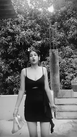 #trend #beurqueen😘😘 #WheneverWherever #beurself👑❤️ #WheneverWherever #beproud #foryoupage #lifegoeson #keepsupportingme♥️♥️ #fyppppppppppppppppppppp #trendingvideo #noregret #selfrespect #WheneverWherever #kyu_na_hum_tum_chale❤️❤️❤️😁😁 