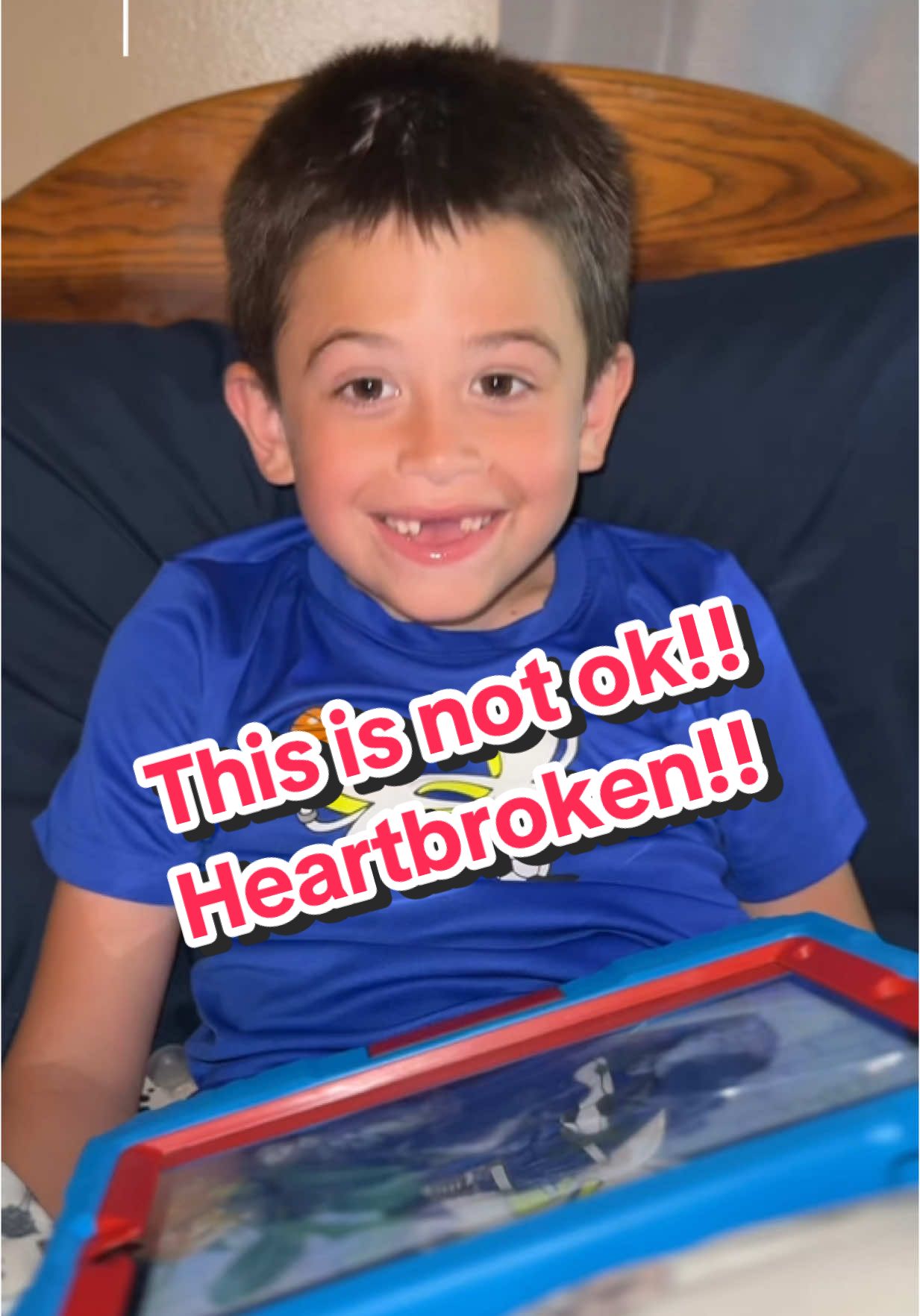 STOP, LISTEN, SHARE and Go show some love to @Jacobbb please! #heartbroken #bullyingawareness #makesomeonesmile #spreadlovenothate 