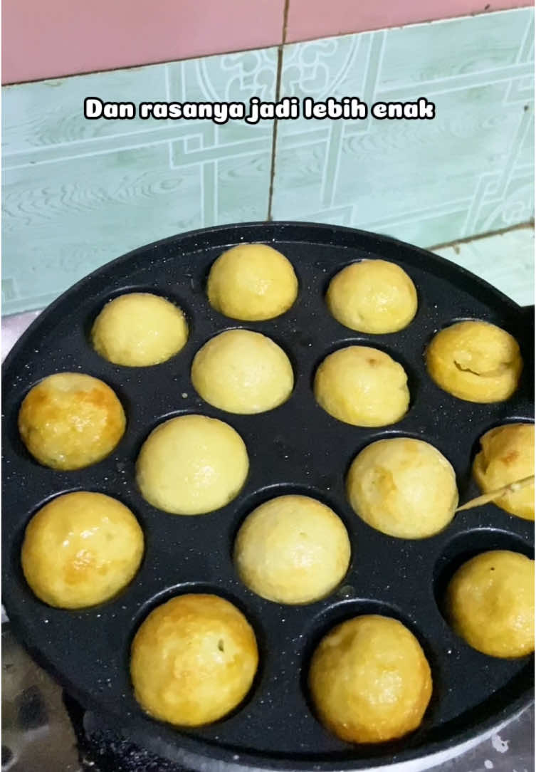 Bikin takoyaki dirumah yuk #viralditiktok🔥 #viralvideo #viraltiktok #takoyaki #cetakan #cetakantakoyaki #cetakantakoyaki15lubang 