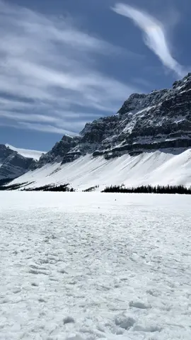 It's ok. 🥰 #frozen #lake #spring #wintervibes #amazing #mountains #natureza #naturephotography #Outdoors 