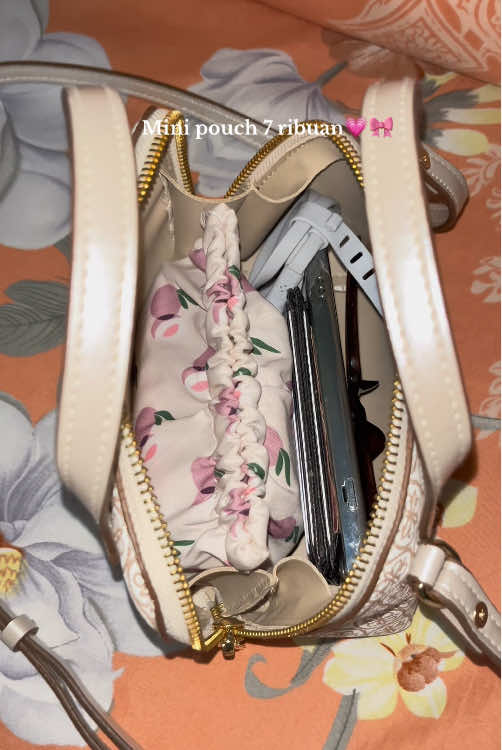 pouch gemes biar makeup di tas ga berantakan#pouchmurah #fyppppppppppppppppppppppp #pouchbag #fyp 