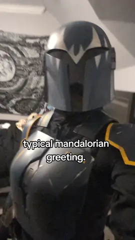 no wonder I have a concussion. btw I cracked my backplate for this.....whoops... 💀 #Mandalorian #MandalorianOC #StarWars #Cosplay 
