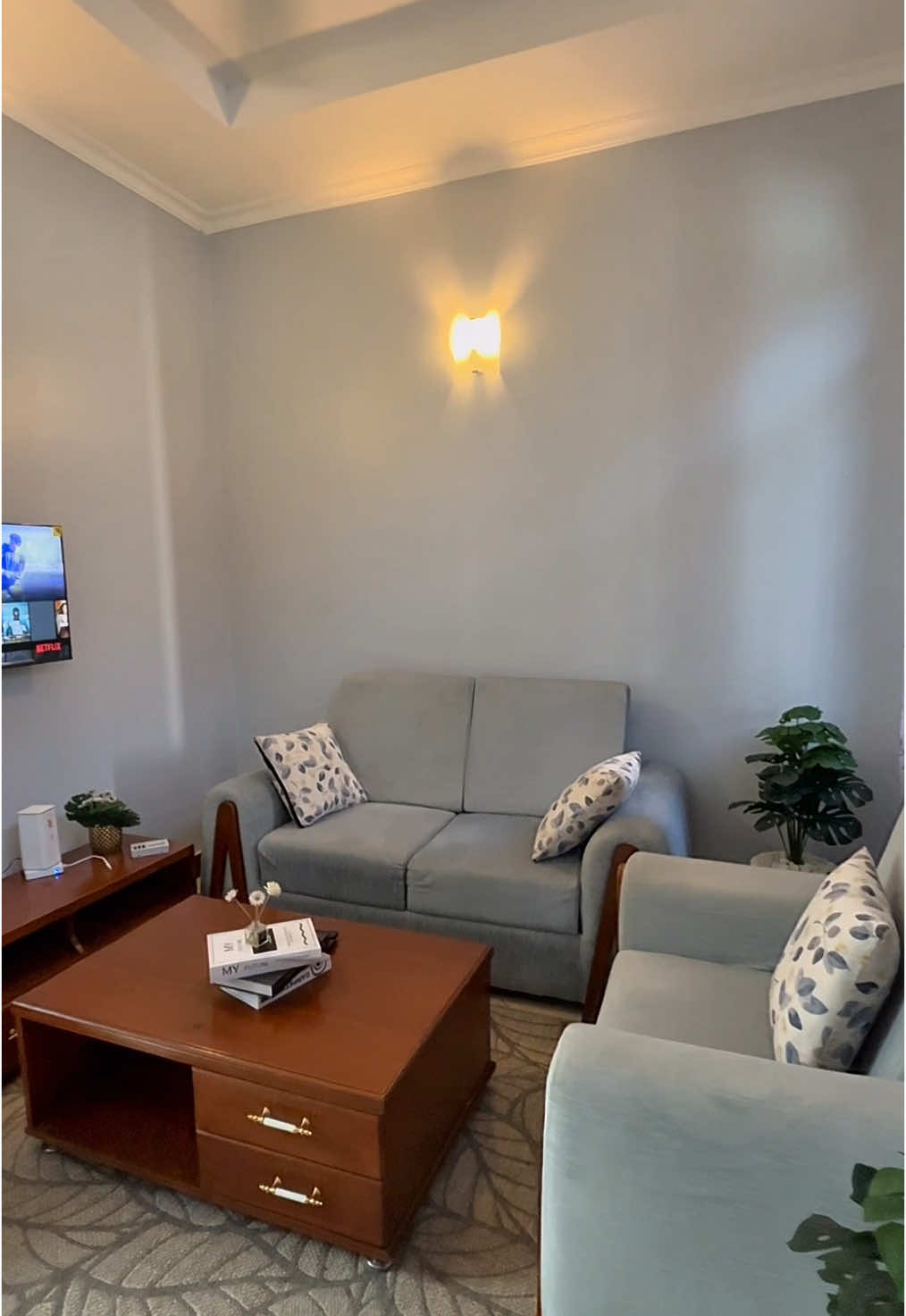 Fully equipped One bedroom apartment  89k per night😮‍💨 #airbnb #daressalaam #apartmentindaressalaam 