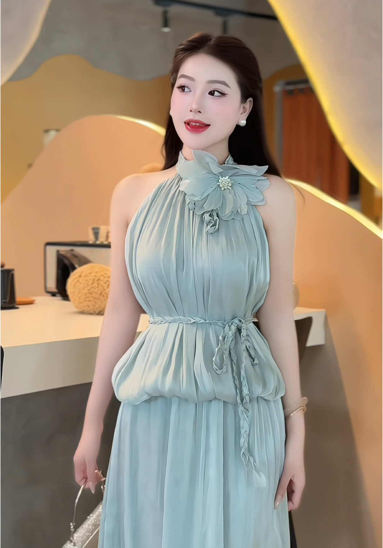 E viết tình ta trên trang giấy 🥰 #xuhuong #lyna_vaythietke 