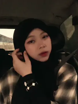 Dah biasa edit video sndiri😌
