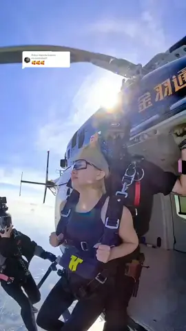 Membalas kepada @nicexchelle01 Welcome to skydiving hainan 2025#jump #adventure #zipline #extreme #landing #fun #trending #fypシ゚ 