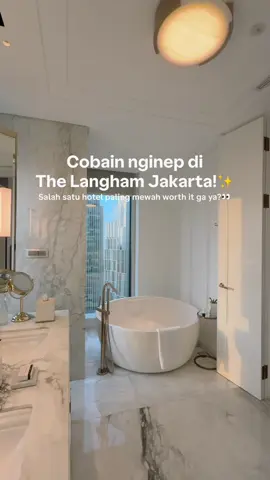 tiba tiba nginep di langham???!! udah beberapa kali nginep di hotel bintang 5 tapi yang ini another level dari service, ambience, kamarnya top menurut aku✨✨ minimal sekali cobain deh nginep disini🫶🏻🌃 #JelajahHepi #JelajahJakarta #jakarta #hoteljakarta #langhamjakarta 