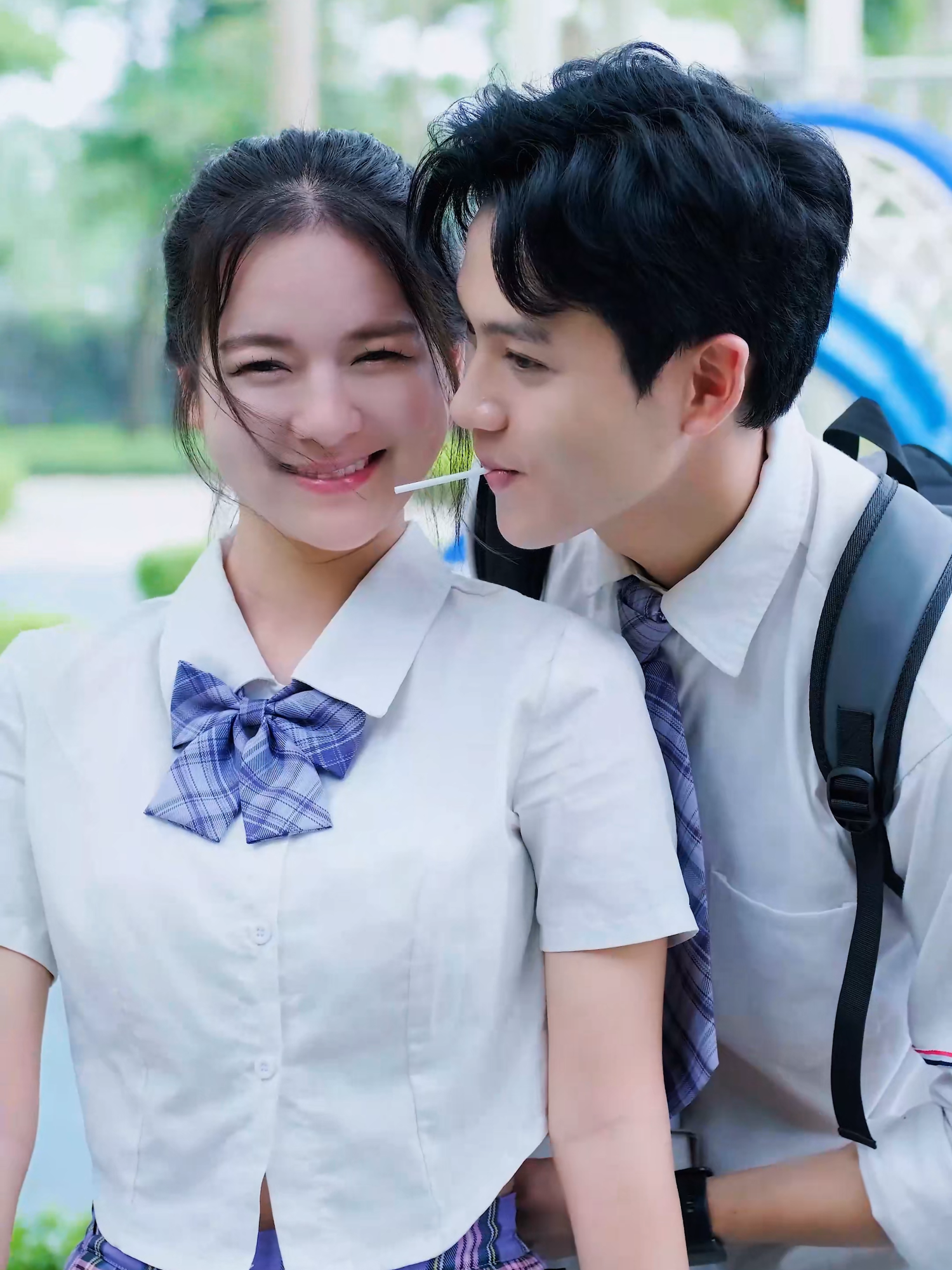 Heavy? Just Hand It to Your Crush 😎#linhchihihihi_ #schoolcrush #linhchihihi