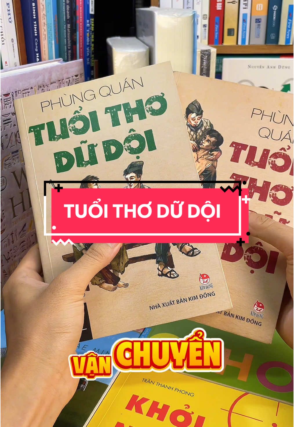 Tuổi Thơ Dữ Dội – Khi những đứa trẻ mang trong tim lý tưởng anh hùng! Không chỉ là tiểu thuyết, Tuổi Thơ Dữ Dội là bản hùng ca đầy xúc động về những cậu bé tuổi mười ba, mười bốn – vừa hồn nhiên, tinh nghịch, vừa gan dạ, dũng cảm chiến đấu trong hàng ngũ thiếu niên trinh sát thời kỳ kháng chiến chống Pháp. Với lối viết chân thực, cảm xúc và kịch tính, tác phẩm đưa người đọc đi từ tiếng cười hồn nhiên đến những giọt nước mắt nghẹn ngào, từ tình bạn trong sáng đến sự hy sinh lớn lao cho lý tưởng và giải phóng dân tộc. Một cuốn sách khiến bạn không thể quên! Và không thể không rơi nước mắt! Đừng chỉ đọc một lần – hãy để trái tim bạn rung lên cùng Tuổi Thơ Dữ Dội! #tiemsachbinhyen #BookTok #sachhay #sách #reading #tuoithodudoi 
