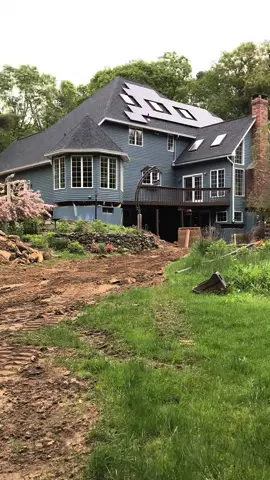 This home built in the mid-80’s was lifted yesterday for foundation replacement due to pyrrhotite.  #construction #crumblingconcrete #foundationreplacement #pyrrhotite #foundationrepair 