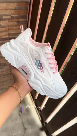 Sepatu wanita terbaru #lewatberanda #fyp #viral #sneakers #sepatuwanita 